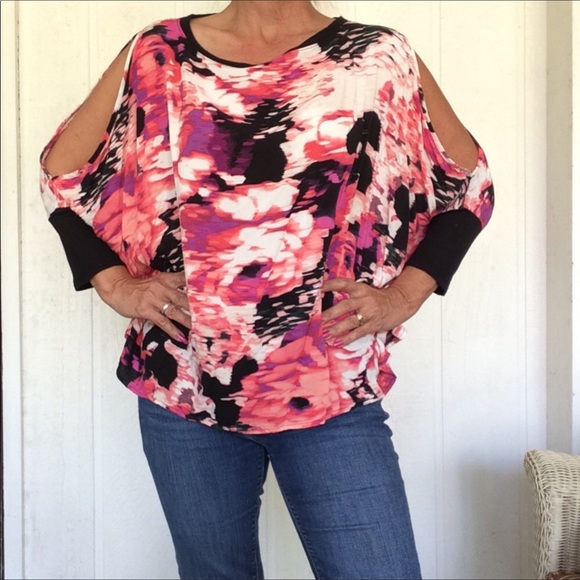JUICY COUTURE FLORAL PRINT COLD SHOULDER TOP MEDIUM - Picture 4 of 7